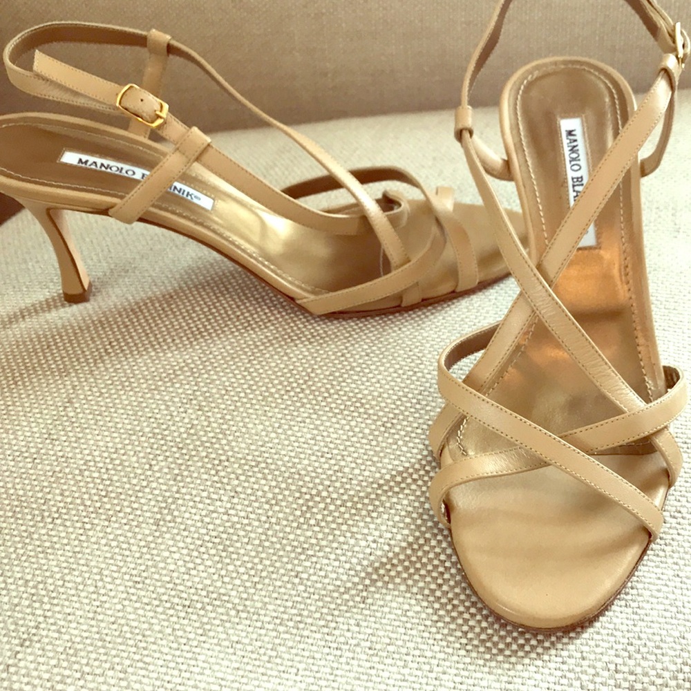 Manolo Blahnik - The Perfect Shoe